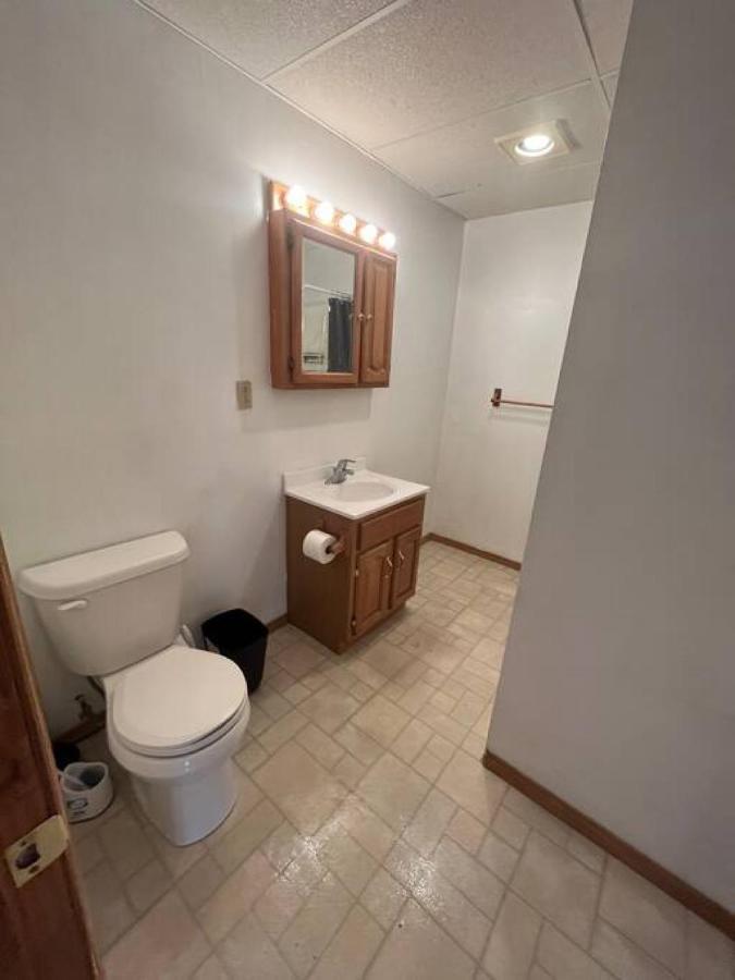 Spacious Near Guthrie Packer Sayre