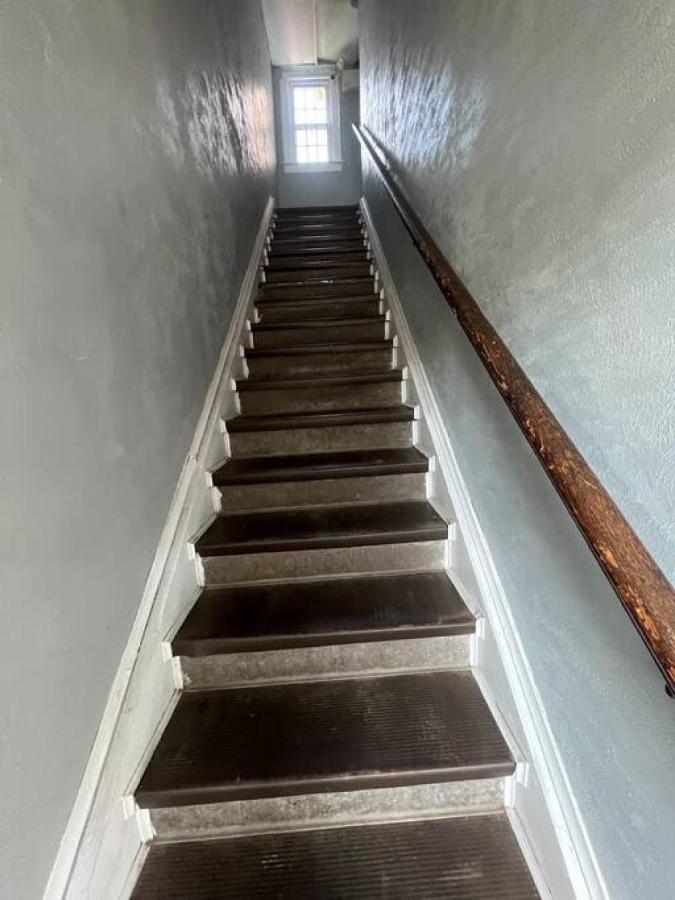 Apartment Spacious Near Guthrie Packer